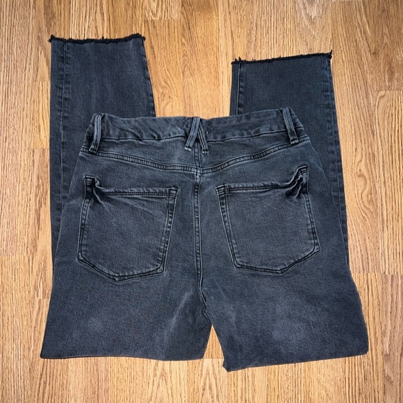 Good American Jeans - Picture 5 of 5